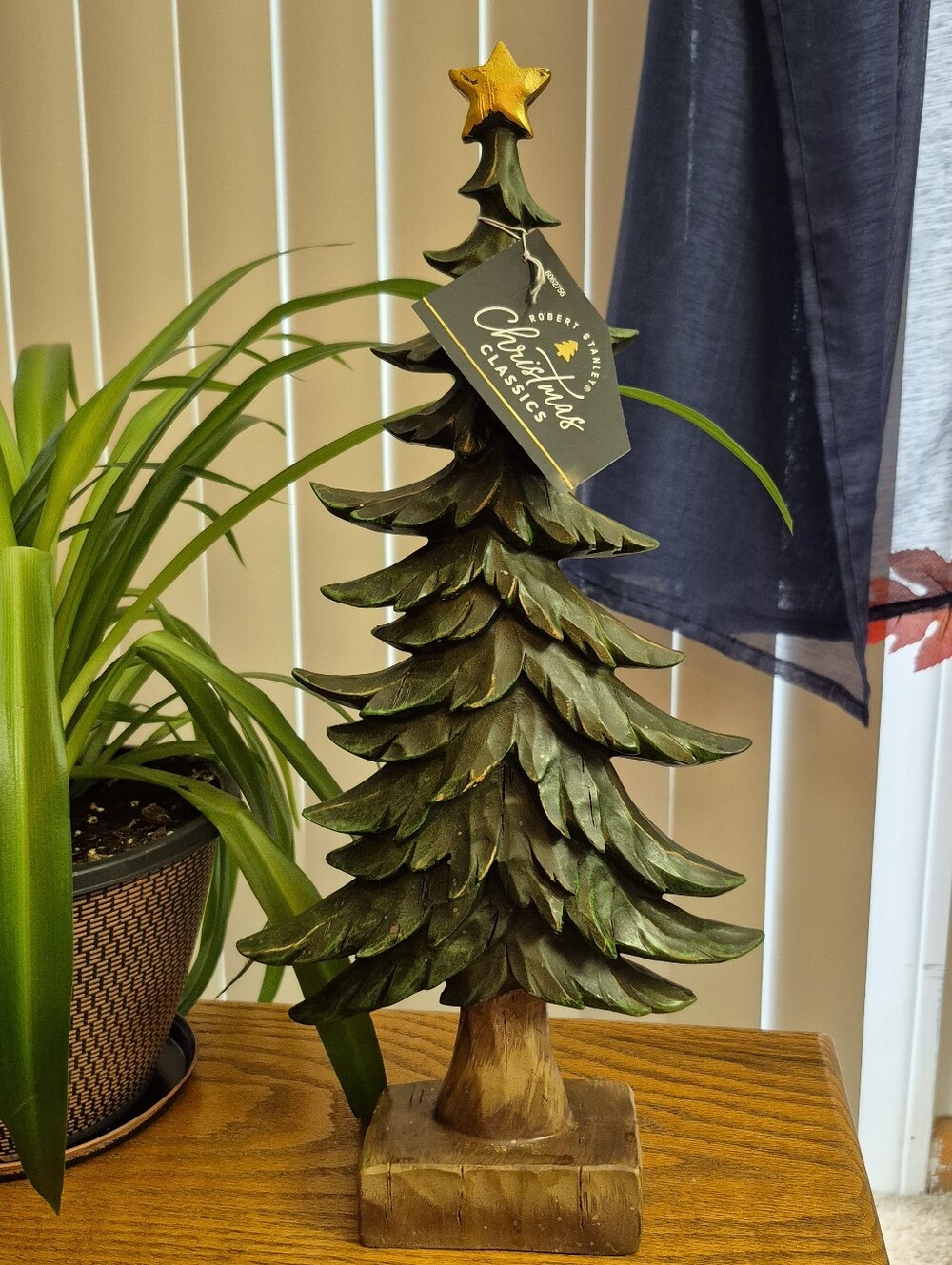 Green Wooden Christmas Tree Holiday Decor with Gold Star. NEW WITH TAGS - Picture 4 of 7